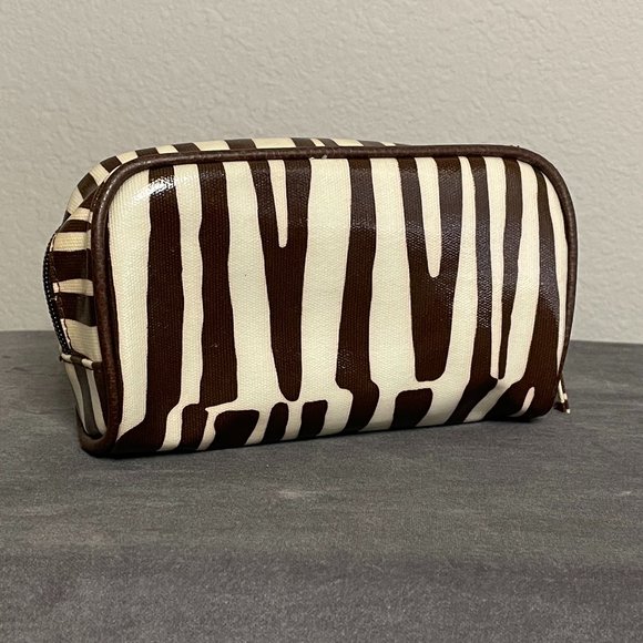 Get Fresh Santa Monica Brown Cream Stripe Makeup Bag - Picture 3 of 6